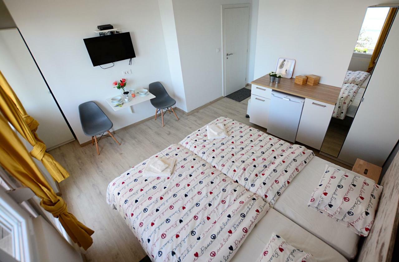 Nora Rooms 자다르 외부 사진